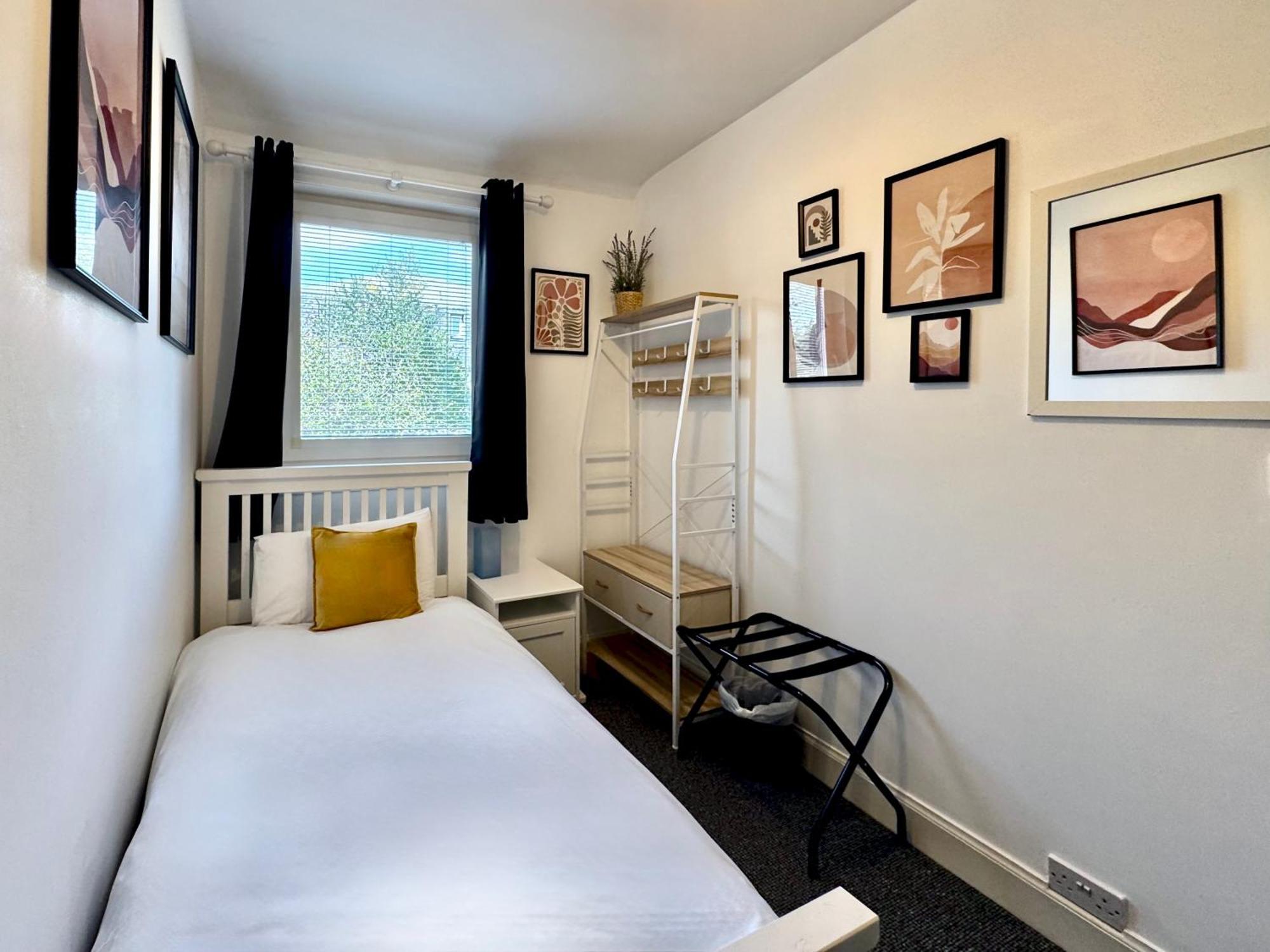 Roost Hill - Free Parking Zone Hotel Edinburgh Bagian luar foto